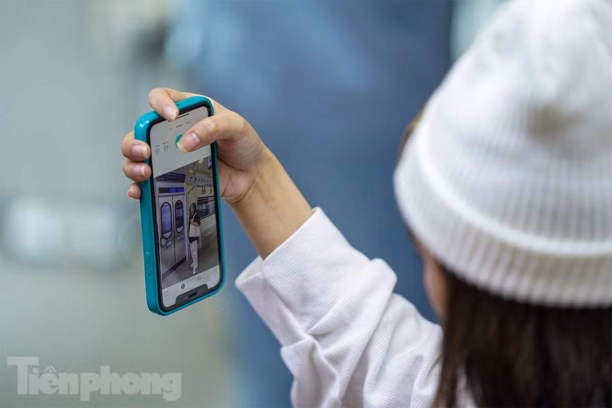 br/> Các bạn trẻ biết đến quán cà phê này đa phần đều từ mạng xã hội.