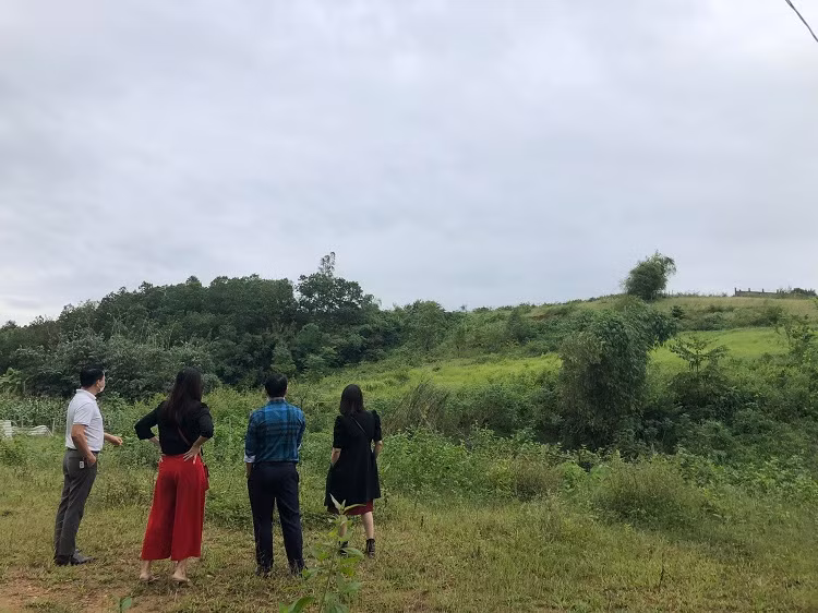 Cam 300 trieu, 9x dau tu bat dong san o que thu lai doi doi