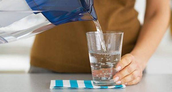 Sau khi ngu day nho tranh 3 loai nuoc gay phat sinh khoi u