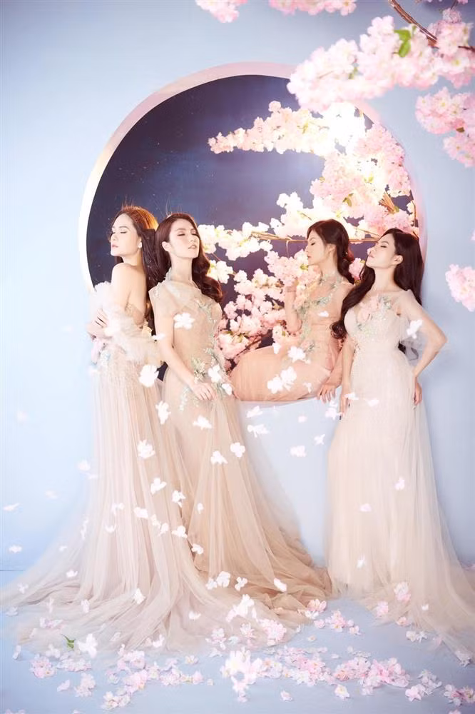 He lo 3 chi em ruot vua dep vua giau cua Doan Di Bang-Hinh-3