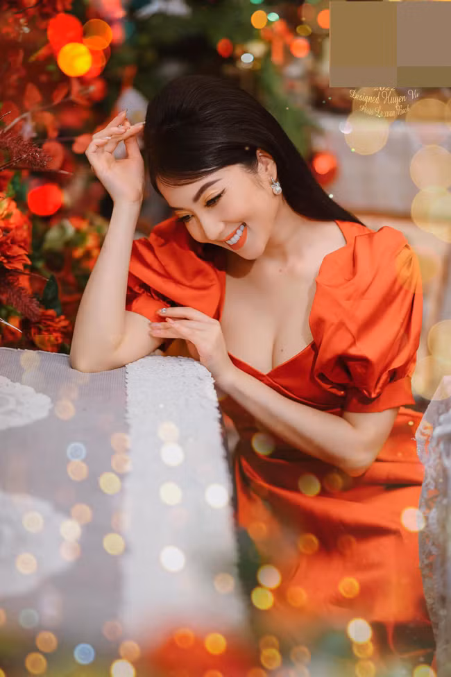 Hình ảnh đời thường xinh đẹp của nữ biên tập viên.