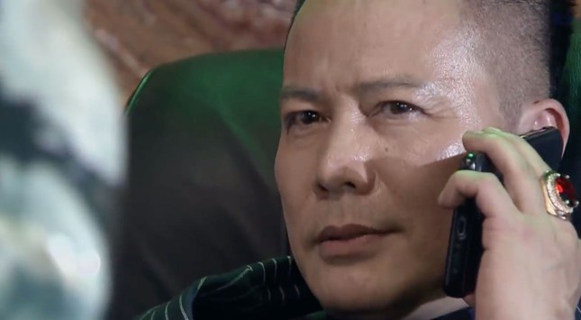 NSUT Duc Trung tiet lo ve con trai ruot la 