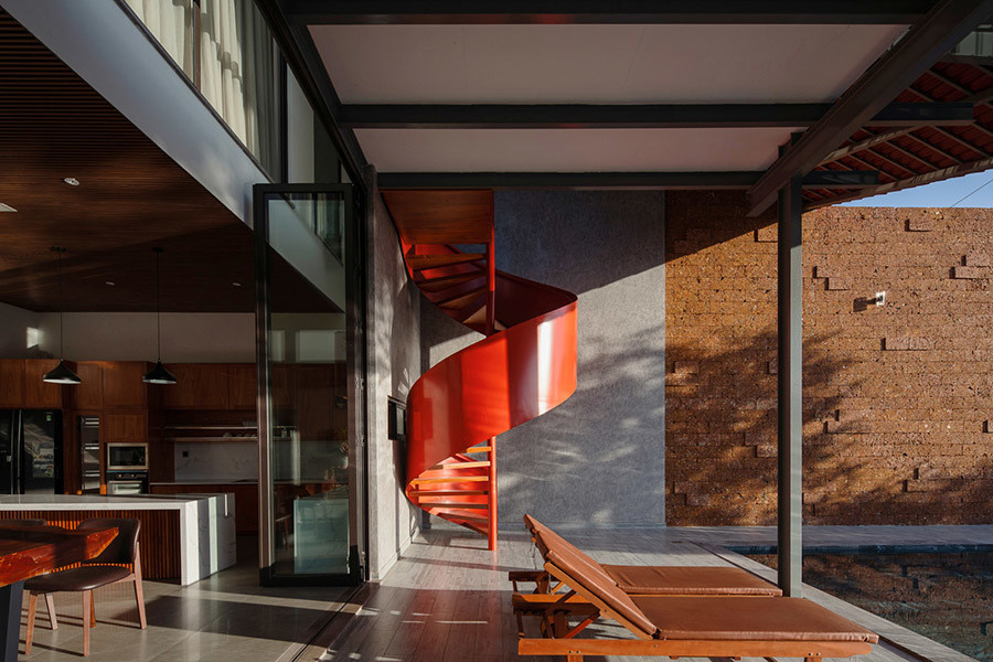 Biệt thự hiện đại 3 tầng có mái gấp độc đáo ở vùng ven Sài Gòn ảnh 14