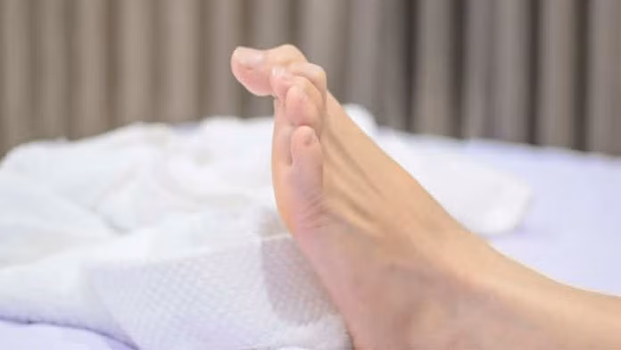 6 dau hieu tren co the canh bao ban dang thieu canxi nghiem trong