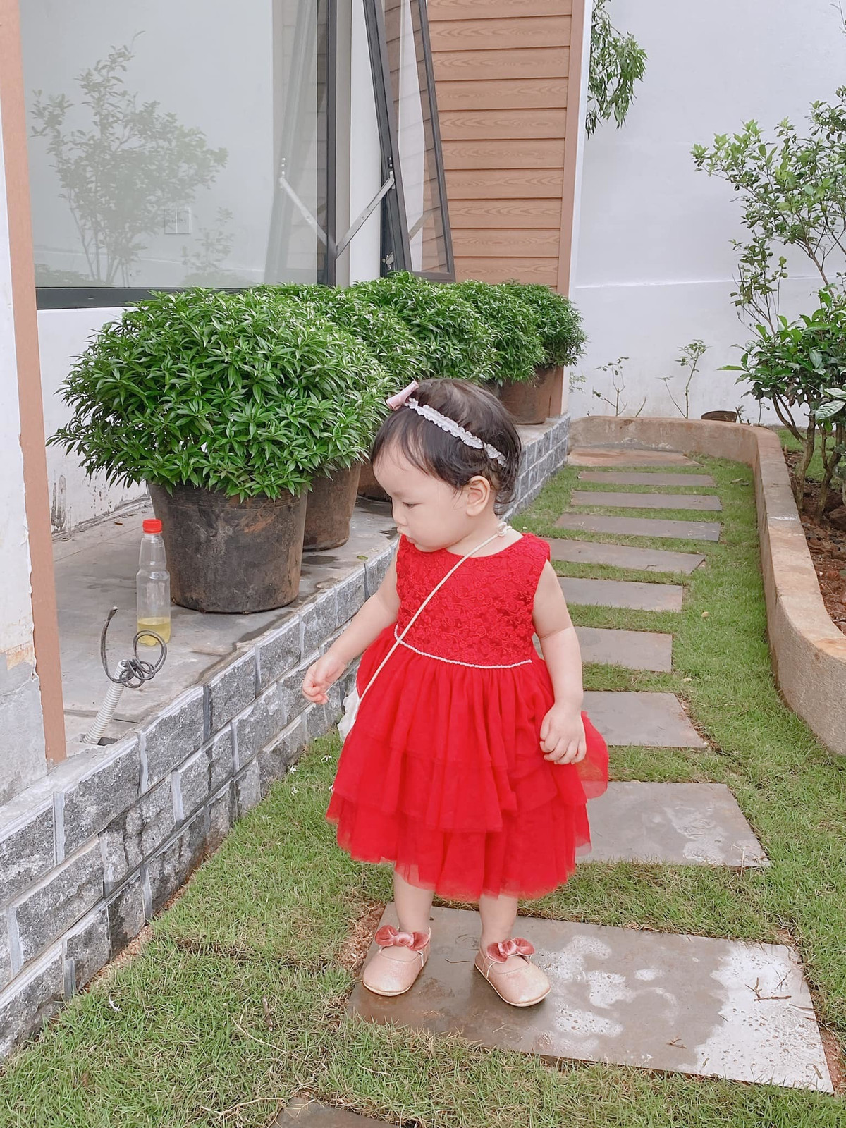 Nha mai Thai rong 170m2 o Gia Lai co vuon rau nho xinh muot mat-Hinh-16