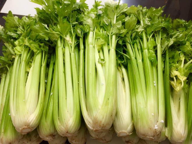 Can tay bi phun hoa chat khi ban o cho se co dac diem nay-Hinh-2