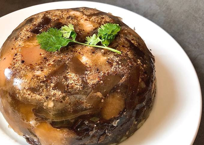 Nau thit dong bo them 1 loai gia vi nay vao mon an gion san sat