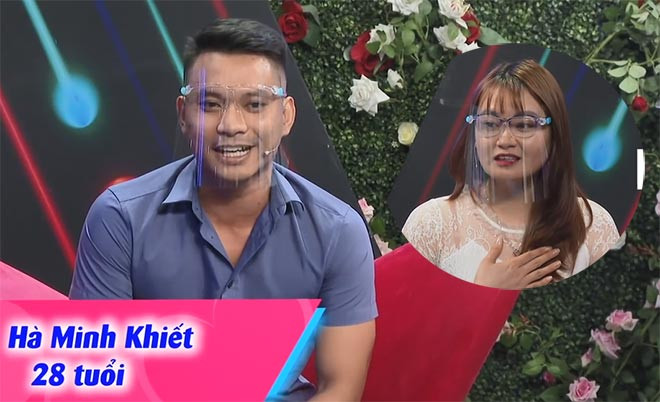 Gặp gái xinh chưa từng yêu, anh chàng nôn nóng muốn bấm nút ngay lập tức ảnh 1