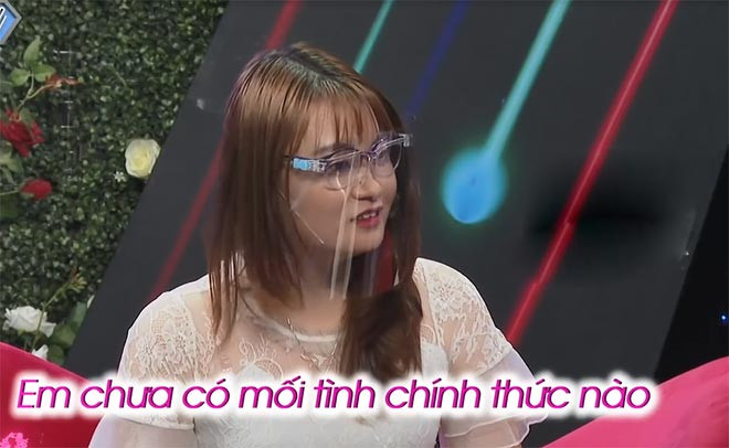 Gặp gái xinh chưa từng yêu, anh chàng nôn nóng muốn bấm nút ngay lập tức ảnh 4