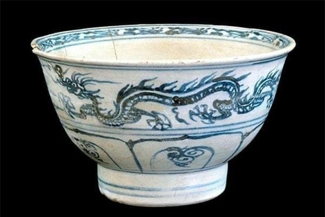 Những điều chưa biết về chiếc bát thấu quang hình rồng thời Lê sơ ảnh 3