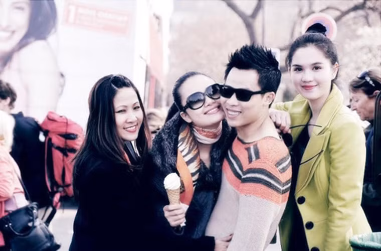 Ngọc Trinh cũng từng dành những lời tốt đẹp cho người cũ: "Anh Tiệp là người rất đặc biệt với tôi vì chính anh là người đã phát hiện ra tôi cách đây gần 7 năm".