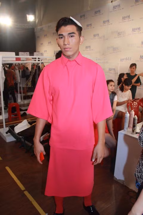 Còn đâu vẻ "chuẩn man" của Ngọc Tình?