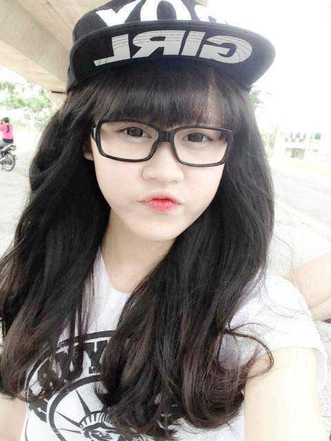 Teen Đà Nẵng cá tính với snapback.