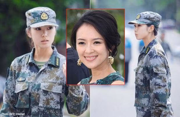 Cô gái xinh đẹp này tên là Liu Yi Han, sinh viên năm ba trường ĐH Đại Liên. Theo Sohu, nữ sinh viên này được bình chọn là "nữ hướng dẫn viên quân sự đẹp nhất Trung Quốc". Nhiều cư dân mạng còn cho là cô gái này có ngoại hình và gương mặt giống với diễn viên nổi tiếng Chương Tử Di.