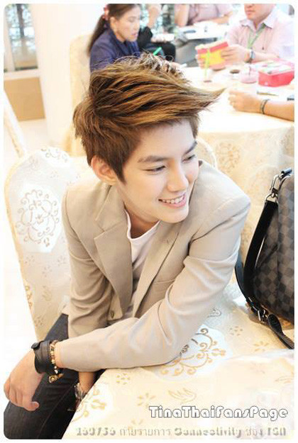 Không chỉ nổi tiếng ở Thái, Tina còn được biết đến ở nhiều nước châu Á.