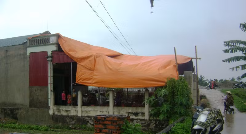 Thai phụ xấu số được đưa về nhà mai táng.