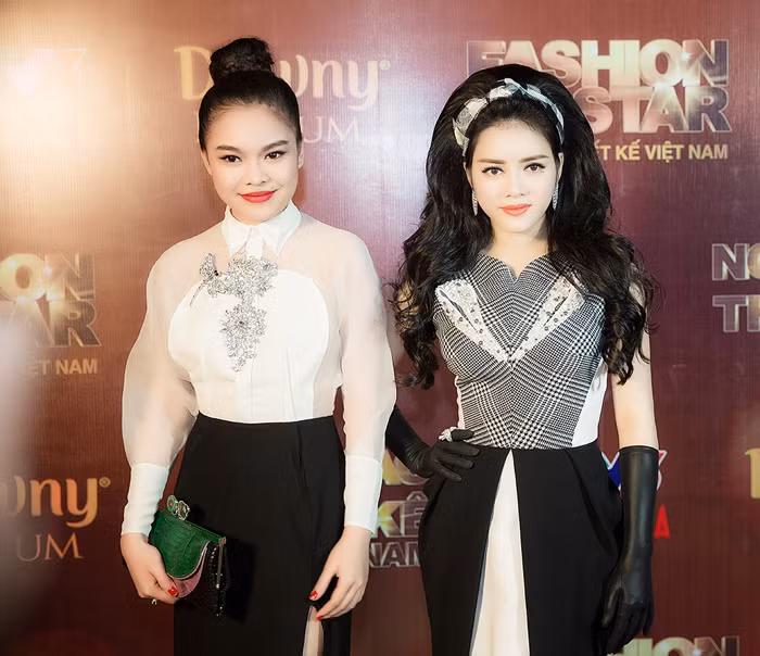 Ca sĩ Giang Hồng Ngọc cũng có mặt tại chương trình.