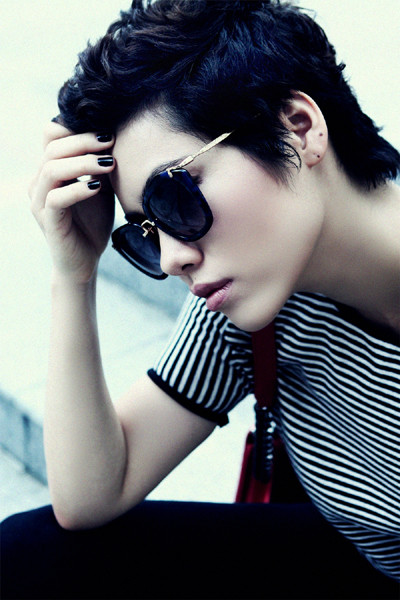 Sở hữu nhan sắc và vóc dáng nổi bật cùng sự hiểu biết, kinh nghiệm tham gia các cuộc thi sắc đẹp, sự xuất hiện của Hoàng My trong đêm chung kết Siêu mẫu VN 2013 sẽ góp phần giúp chương trình thêm lôi cuốn, hấp dẫn.