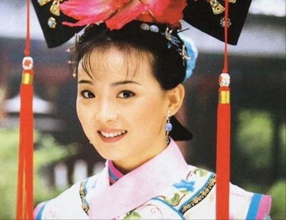 Cuoc song bi ghe lanh cua “my nhan dep nhat phim Hoan Chau cach cach