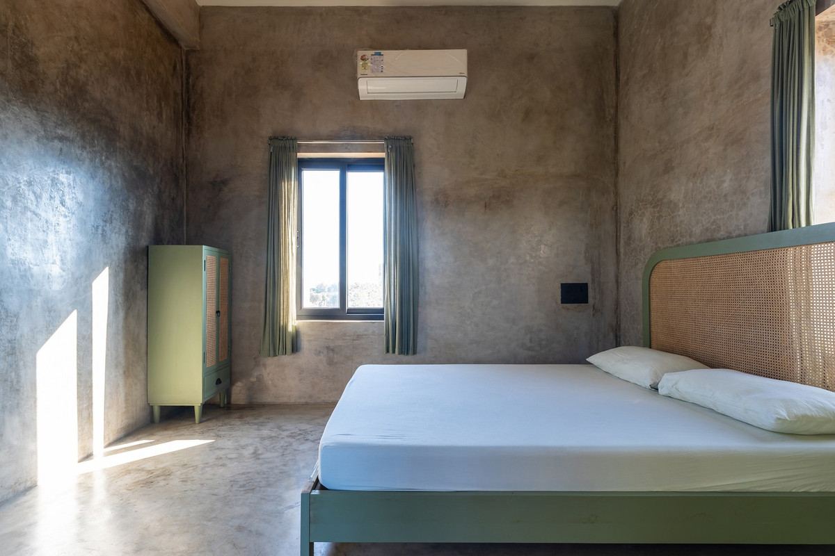 Doc dao ngoi nha gach tao hinh uon luon nhu nhung con song bien-Hinh-11