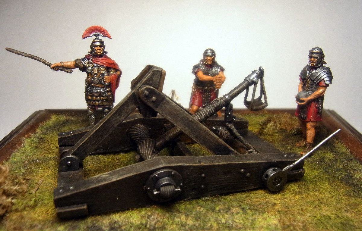 Những viên đá lớn được bắn ra với sức mạnh khủng khiếp đã giúp đội quân La Mã phá hủy rất nhiều thành lũy của kẻ thù trong suốt quả trình mở mang lãnh thổ của đế chế vĩ đại này.