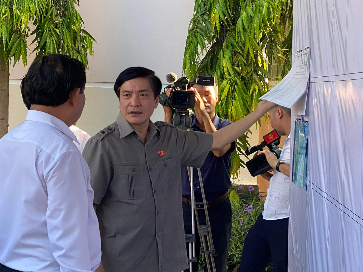 Xac minh, tham tra 7 nhan su ung cu dai bieu Quoc hoi bi to cao