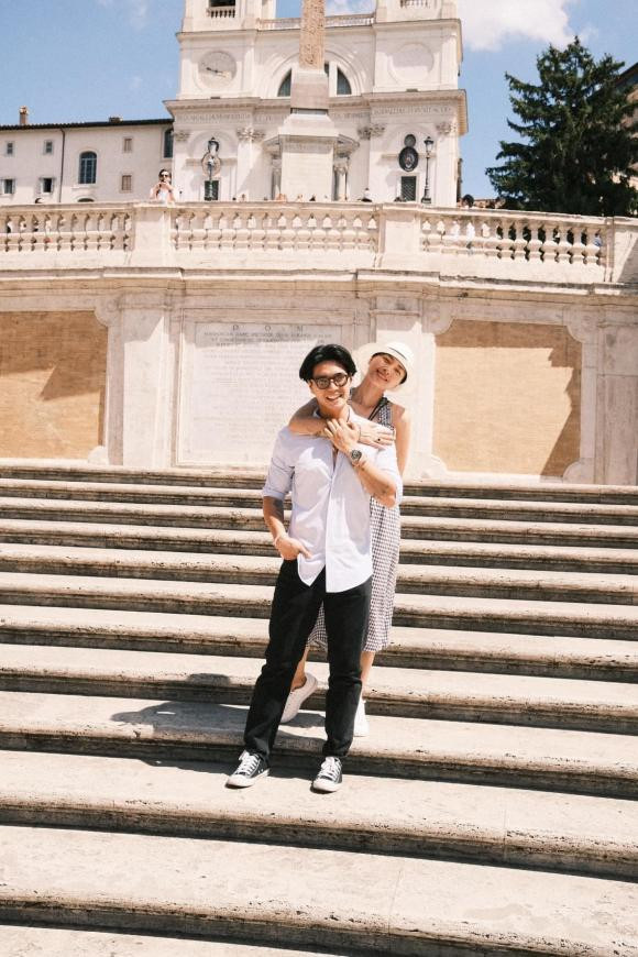 Ngô Thanh Vân cười ngả nghiêng trước cách đi biển của ông xã - Hình 5 Ngo Thanh Van cuoi nga nghieng truoc cach di bien cua ong xa-Hinh-5