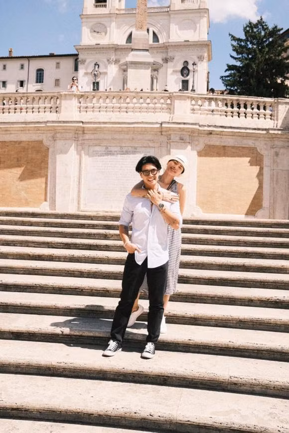 Ngô Thanh Vân cười ngả nghiêng trước cách đi biển của ông xã - Hình 5 Ngo Thanh Van cuoi nga nghieng truoc cach di bien cua ong xa-Hinh-5