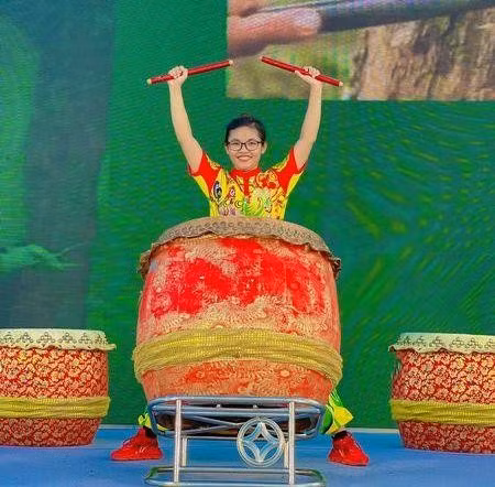 "Bóng hồng" 9x lập kỷ lục châu Á thành huấn luyện viên múa lân ảnh 3