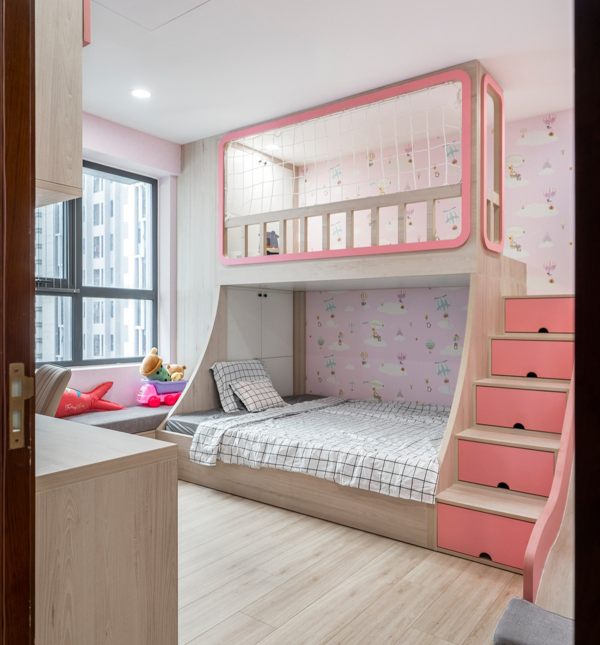 Kham pha can ho phong cach toi gian, tu an sau buc tuong-Hinh-14