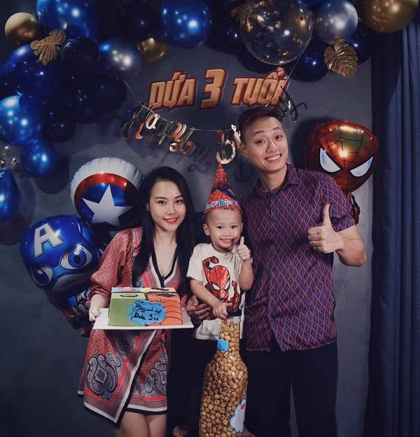 Su doi thay bo tu vlogger dinh dam qua anh cua Viet Johan-Hinh-12