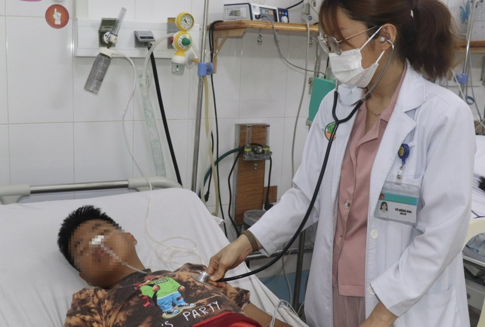 Suc khoe 3 tre o TP Thu Duc sau khi dung thuoc giai doc Botulinum