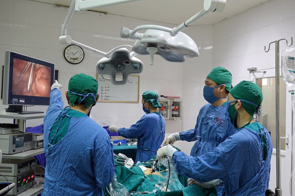 Te bao ung thu ken dac ruot nguoi dan ong thich nhau