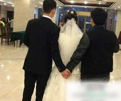 Cô dâu bị chú rể "cắm sừng"?