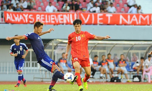 Công Phượng được các nhà môi giới theo dõi sát sao và đặt vấn đề chuyển nhượng.