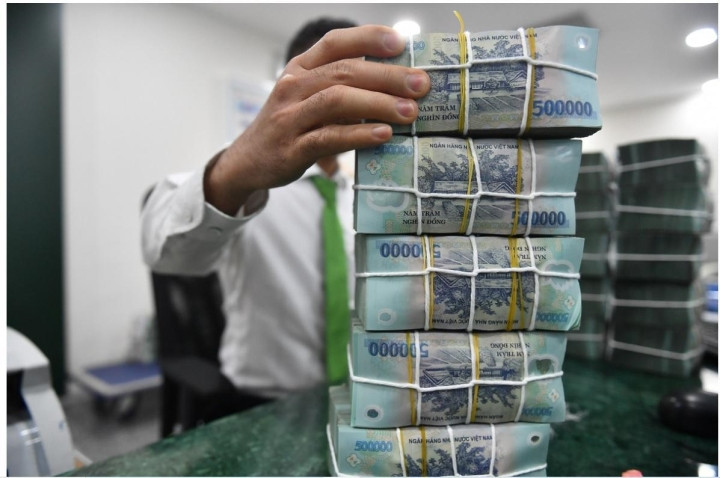 No xau ngan hang van tang, Chinh phu xin keo dai co che dac thu