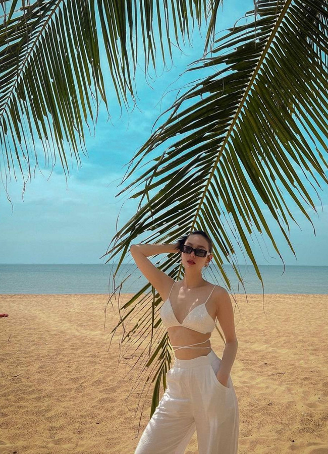 Kiet suc vi canh 18+: “Vo bau Tran Thanh” duoc che chan kin nhat?-Hinh-14