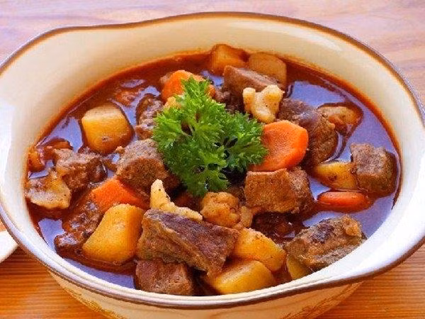 Muon ham thit bo nhanh ma van mem tan, nhat dinh phai them 1 thu