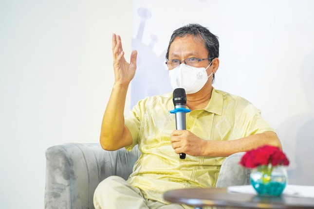 Chan dung 'nguoi di nguoc' trong cuoc chien chong dich COVID-19