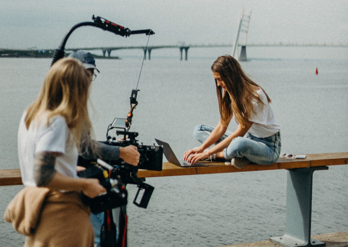 De xuat lam viec 10 thang/nam