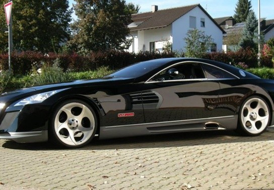 Nhiều người lại chuộng mua xe đã qua sử dụng. Với họ, ô tô có độ bền cao mới chính là tài sản mang giá trị lâu bền nhất. 