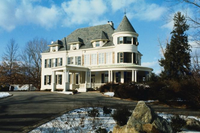 Choáng ngợp kiến trúc dinh thự dành riêng cho Phó Tổng thống Mỹ - Hình 2 Choang ngop kien truc dinh thu danh rieng cho Pho Tong thong My-Hinh-2