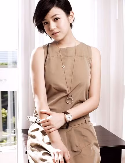 Với gương mặt đẹp hồn nhiên, phúc hậu, Trần Nghiên Hy nhận được yêu mến của nhiều khán giả. Hiện Nghiên Hy là một nữ diễn viên thu hút được nhiều sự chú ý trong làng điện ảnh Trung Hoa.