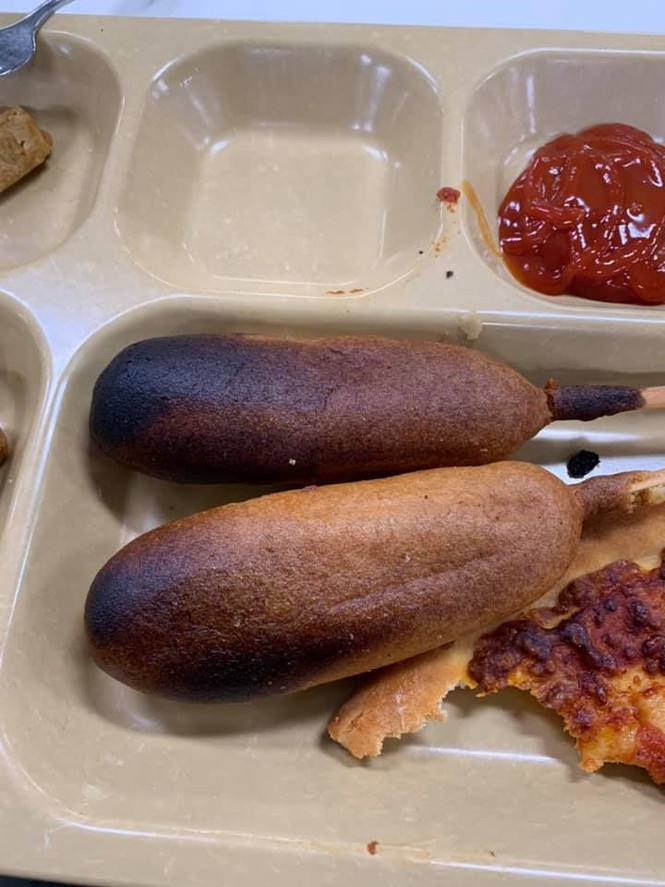 Cuu binh he lo bua an “kinh tom” cua linh My tren tau chien-Hinh-3