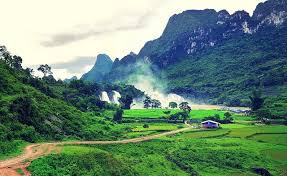 Đến đây vẻ đẹp từ những làng quê thanh bình cũng đủ để níu chân du khách.