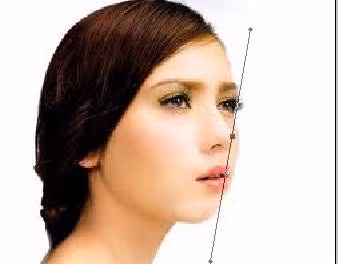 Cằm lẹm: Đây là dấu hiệu của việc bị chèn ép hoặc bị lấn áp trong quá khứ, thường là trong suốt thời thơ ấu. Điều này có thể có ảnh hưởng lớn đến trải nghiệm chung của bạn về cuộc sống. Đôi khi nó có thể dẫn đến hậu quả là bạn có cái nhìn bi quan về cuộc đời, trở nên thụ động và dễ bỏ cuộc.