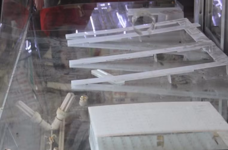 Toàn bộ số vàng các loại trưng bày "không cánh mà bay"