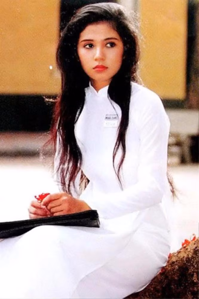 Nhin lai nhan sac Viet Trinh thuo moi vao nghe nhieu nguoi say dam-Hinh-4