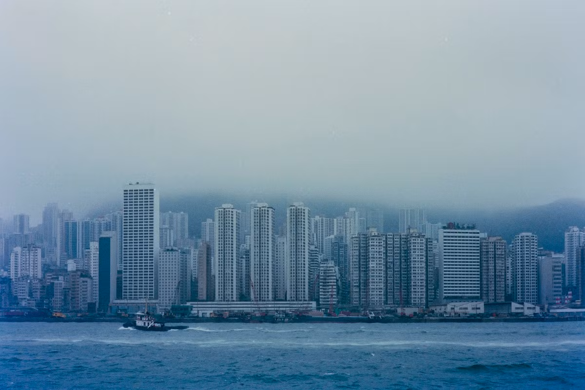 Những tòa cao ốc phía Tây Hồng Kông.