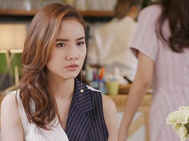 Coi thuong chiec chan re tien me chong tang hom cuoi va cai ket